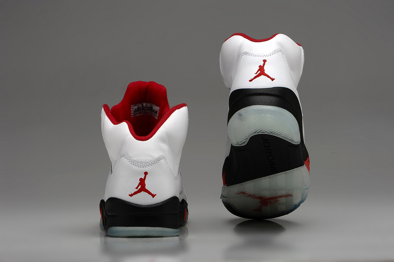 chaussure air jordan 5 retro pour homme