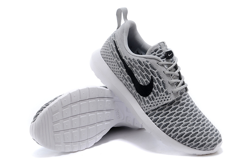 basket nike homme roshe run